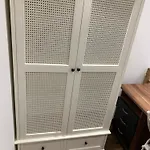 Private Room Renovated With Standard Size Brown Desk In Se9 6Pg